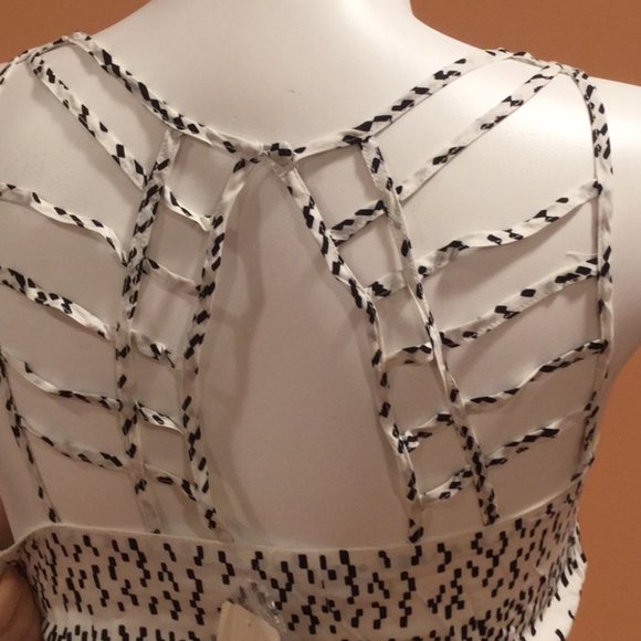 F21 BLACK & WHITE MAXI DRESS WITH HIGH SIDE SLIT Size M NWT - Picture 4 of 7